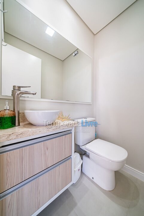 Apartment for vacation rental in Bombinhas (Mariscal)