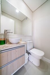 181 - Beautiful 2 bedroom apartment in Mariscal