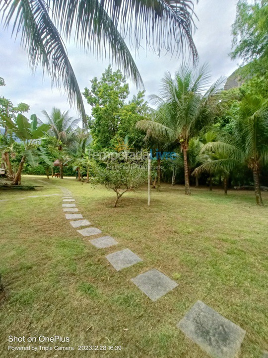 Chácara / sítio para aluguel de temporada em Macaé (Serra da Cruz)