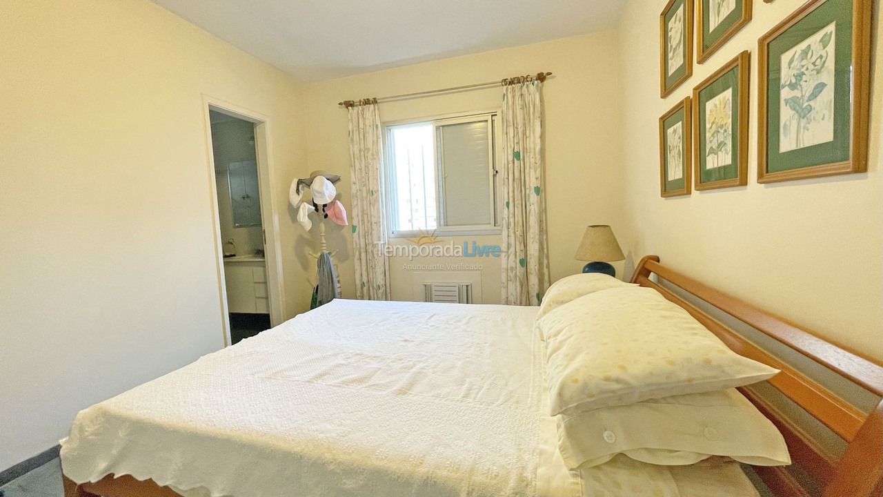 Apartment for vacation rental in Guarujá (Pitangueiras)