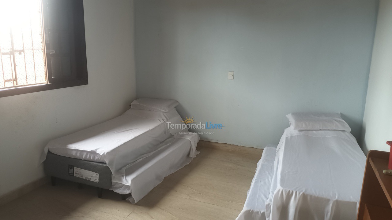 House for vacation rental in Bertioga (Indaiá)