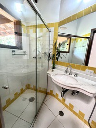 Linda casa com vista espetacular para o mar