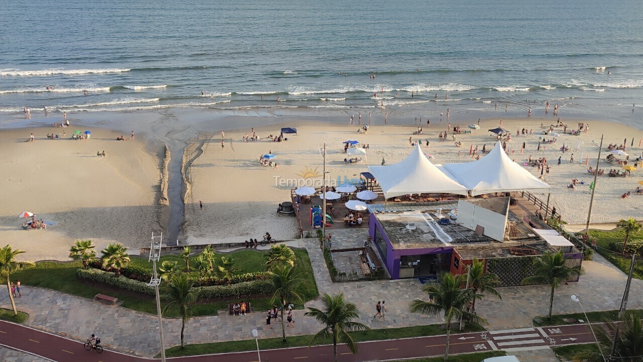 Apartamento para aluguel de temporada em Praia Grande (Praia do Caiçara)