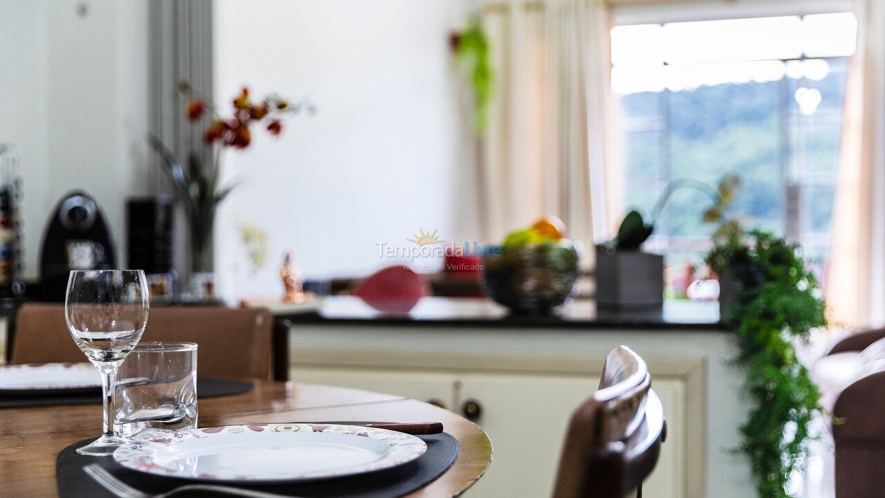 Apartamento para aluguel de temporada em águas de Lindóia (Vila Beatriz)