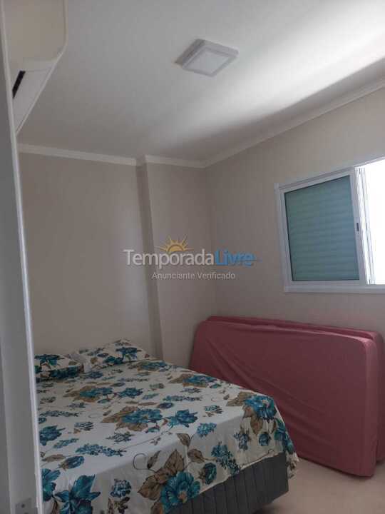 Apartamento para aluguel de temporada em Praia Grande (Maracanã)