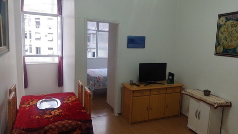 Sala e quarto colado Metrô