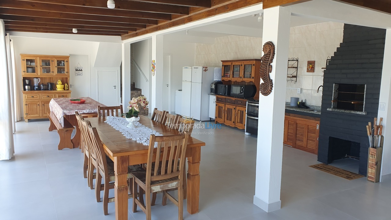 Casa para aluguel de temporada em Palhoça (Praia do Sonho)