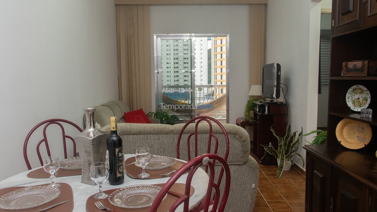 Apartamento para aluguel de temporada em Caraguatatuba (Martim de Sá)