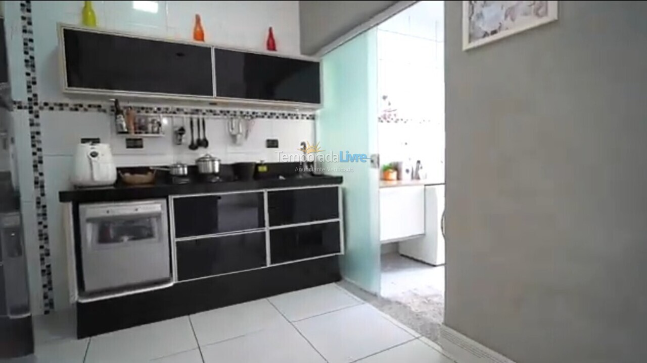 Casa para alquiler de vacaciones em Votorantim (Alphaville Nova Esplanada)