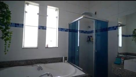 Hermosa comodidad del interior.