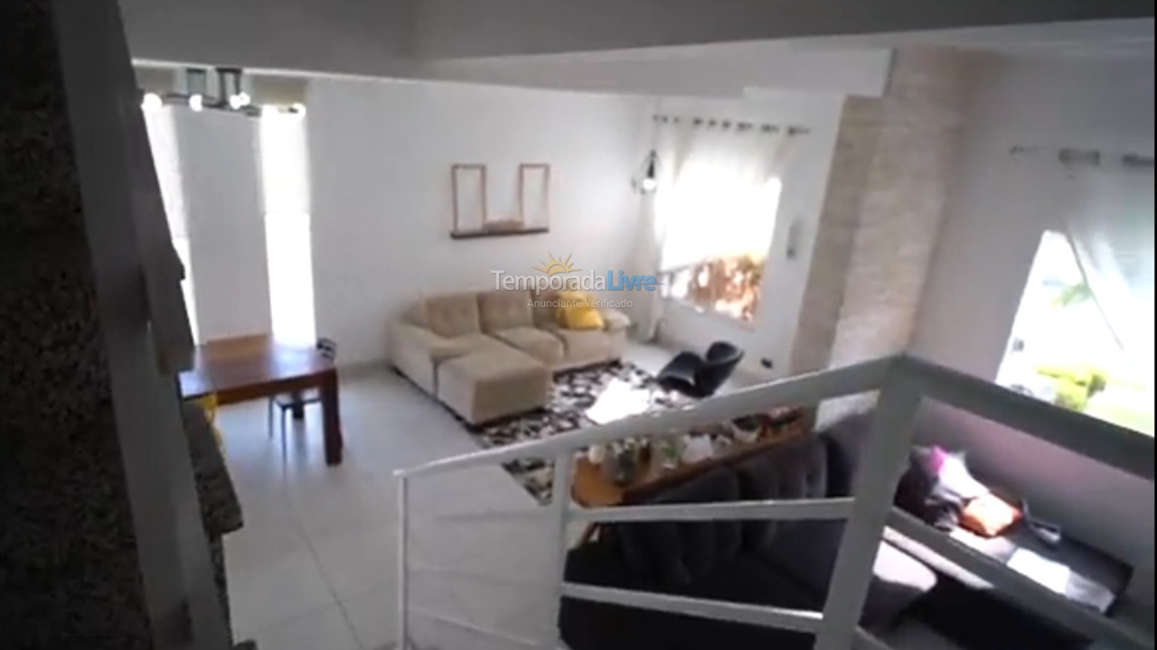 Casa para alquiler de vacaciones em Votorantim (Alphaville Nova Esplanada)