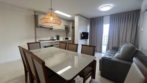 ¡ÁTICO 3 SUITES A 200M DE LA PLAYA!