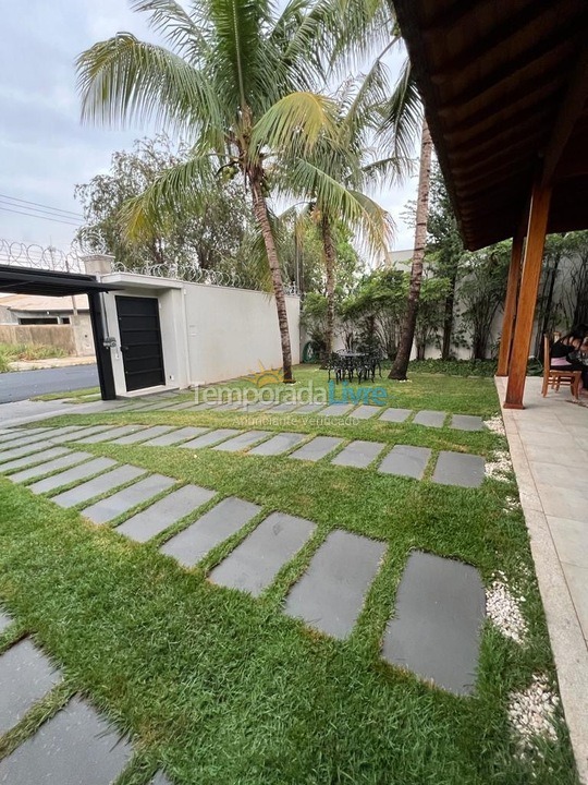 Casa para aluguel de temporada em Matão (Bairo)