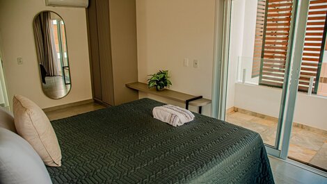 Flamingos #27 - Casa com Piscina by Carpediem