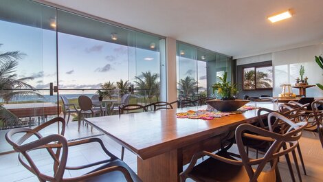 Mansion by the Sea of Graçandu by Carpediem