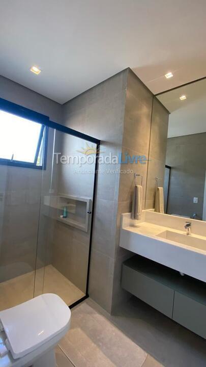 Casa para aluguel de temporada em São Sebastião (Juquehy)