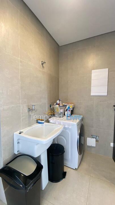 Casa para aluguel de temporada em São Sebastião (Juquehy)