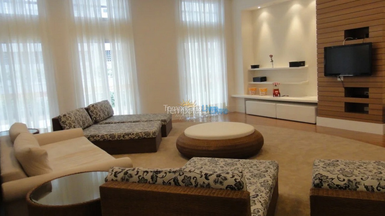 Apartamento para aluguel de temporada em Guarujá (Astúrias)