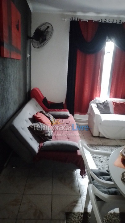 Apartamento para aluguel de temporada em Praia Grande (Vila Tupi)