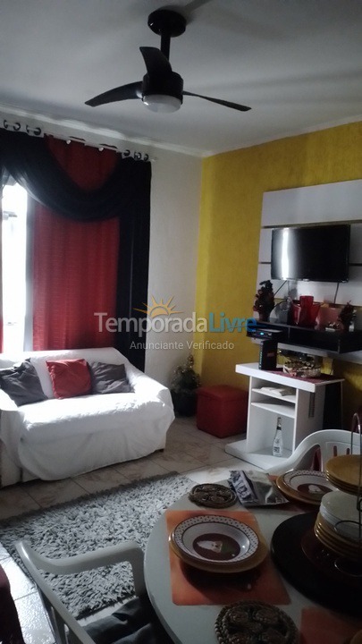 Apartamento para aluguel de temporada em Praia Grande (Vila Tupi)