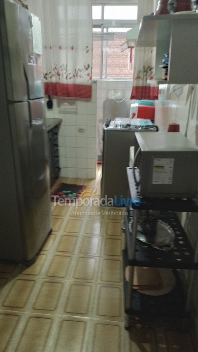 Apartamento para aluguel de temporada em Praia Grande (Vila Tupi)