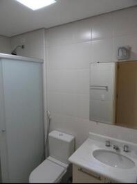 Lindo apartamento 3 dormitorios 1 suite a 150m da praia