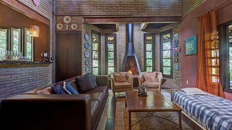 Encantadora y rústica casa en Serra de Mulungu por Carpediem