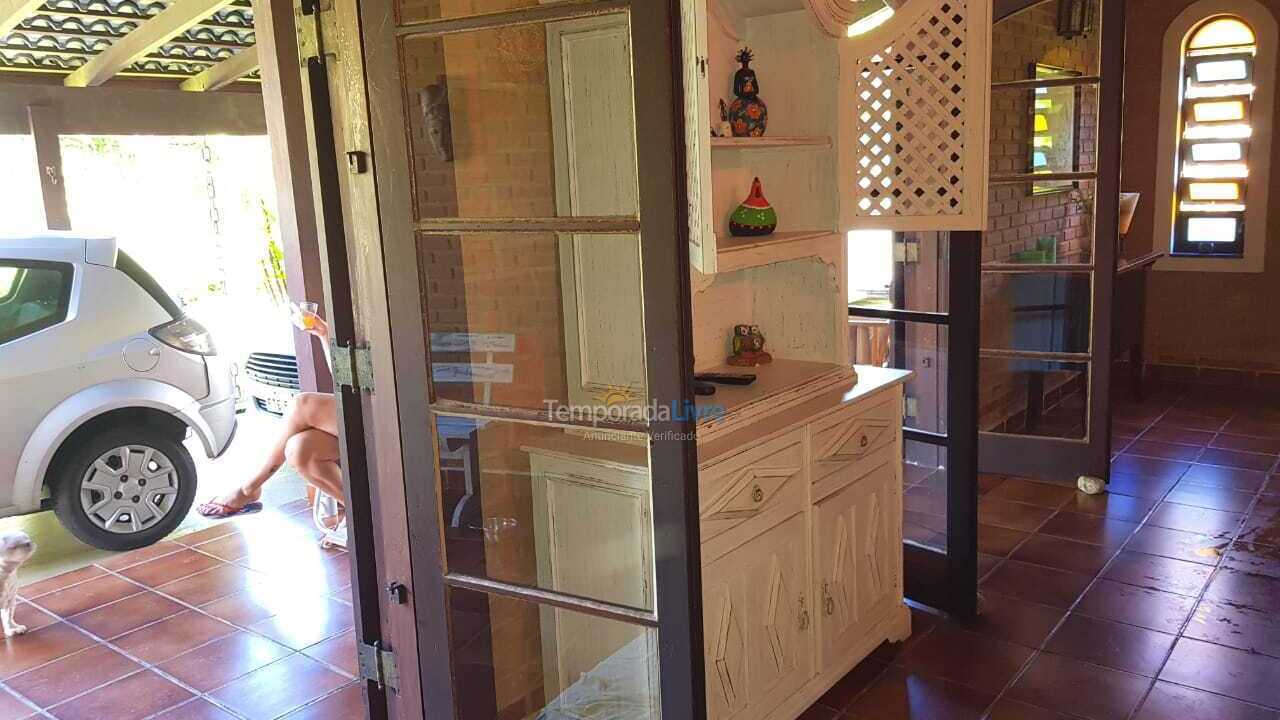 Casa para aluguel de temporada em Ubatuba (Enseada)