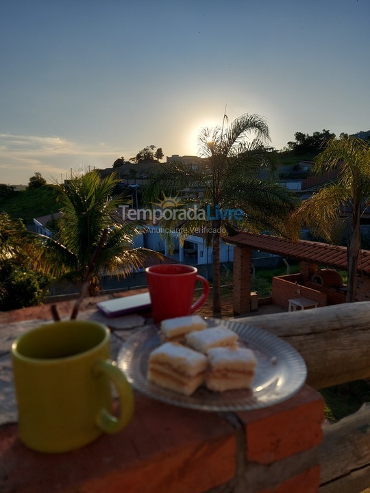 Casa para alquiler de vacaciones em Mairinque (Condomínio São Luiz)