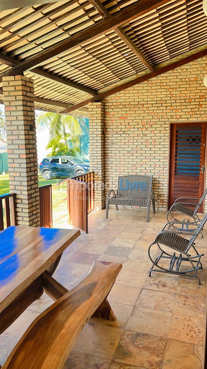 Casa para aluguel de temporada em Beberibe (Praia de Uruau)