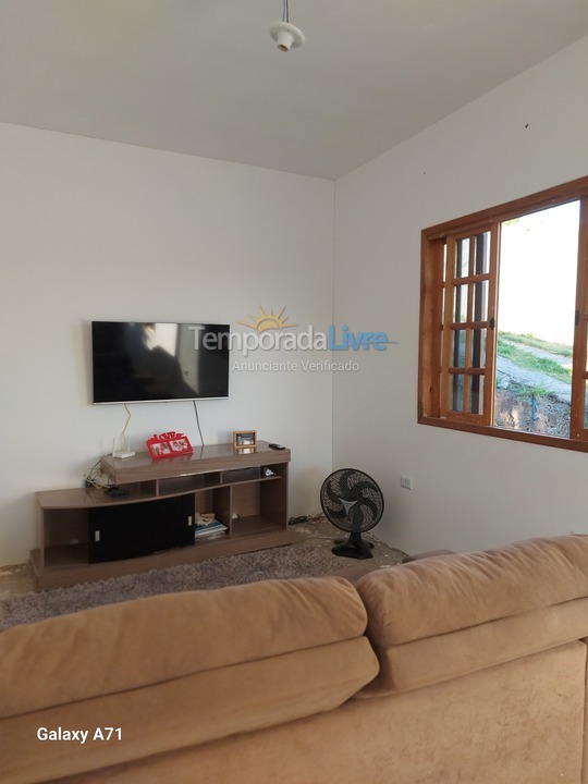 Casa para alquiler de vacaciones em Mairinque (Condomínio São Luiz)