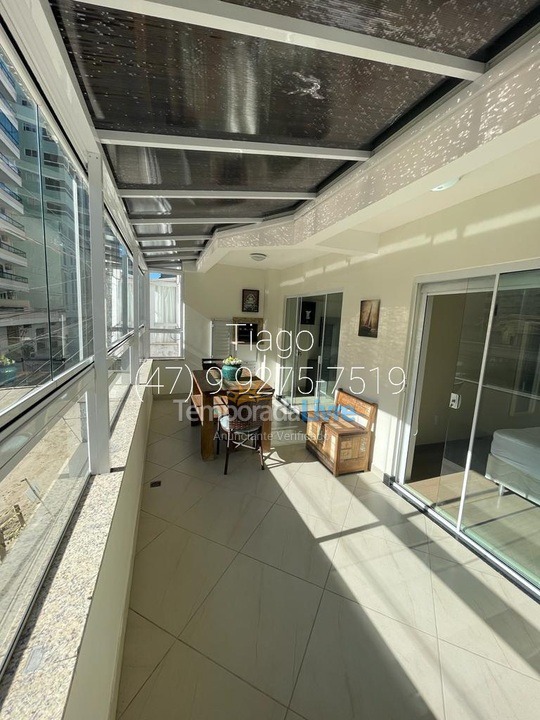 Apartamento para aluguel de temporada em Itapema (Meia Praia)