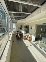 Apartamento para alugar em Itapema - Meia Praia