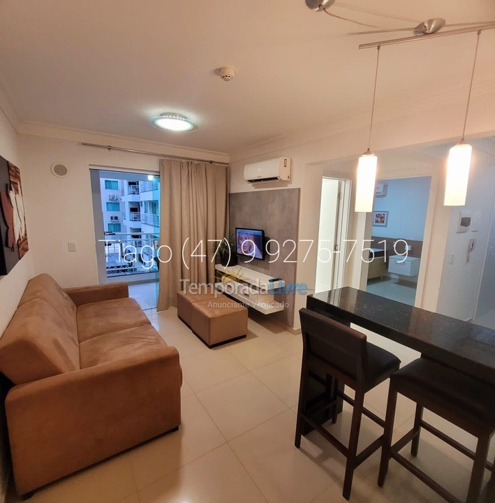 Apartamento para aluguel de temporada em Bombinhas (Praia de Bombas)