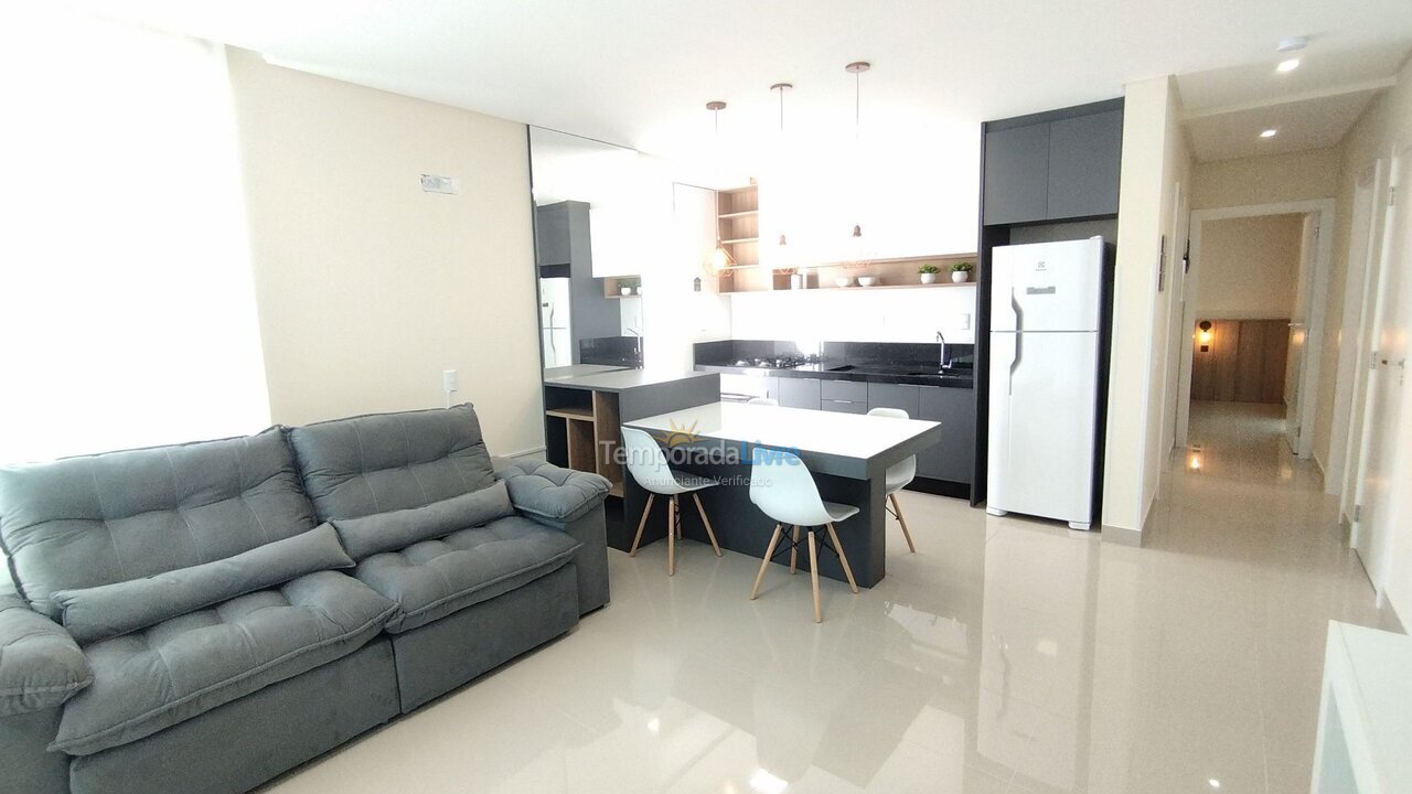 Apartamento para aluguel de temporada em Bombinhas (Praia de Bombinhas)