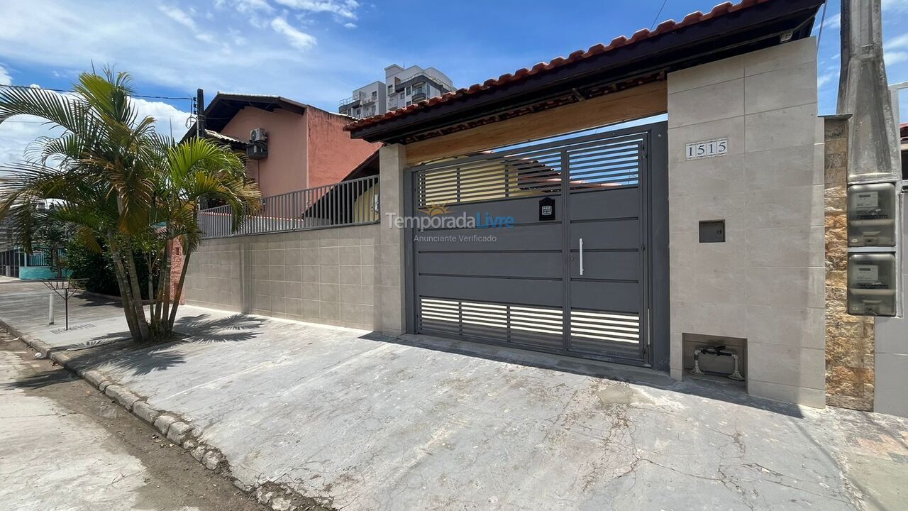 Casa para alquiler de vacaciones em Caraguatatuba (Indaiá)