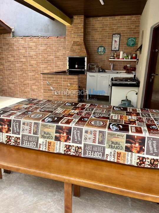 Casa para alquiler de vacaciones em Caraguatatuba (Indaiá)