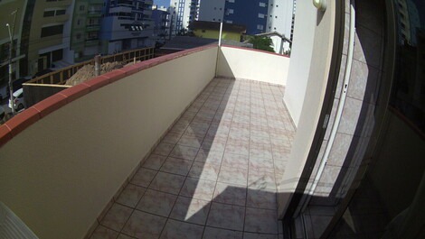 Apto Simples 02 Quartos p/ 06 pessoas Itapema SC