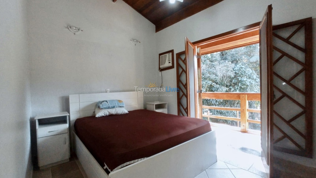 Casa para aluguel de temporada em São Sebastião (Juquehy)