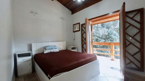 RESIDENCIAL JUQUEHY - Condomínio Fechado - 3 DORM