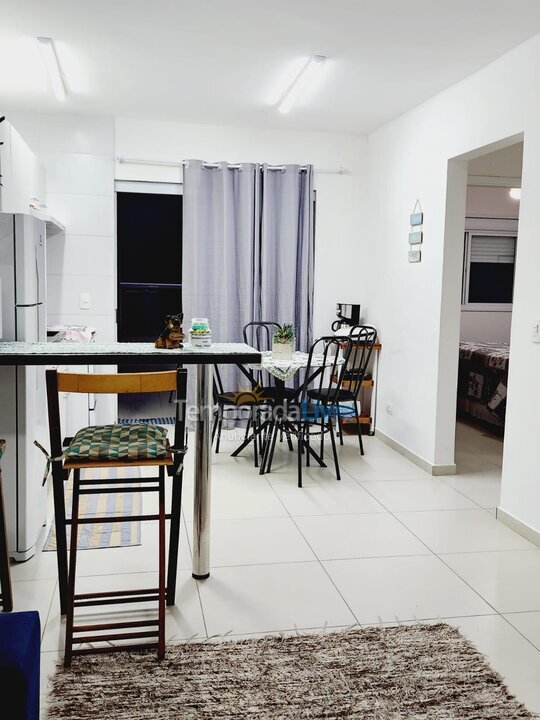 Apartamento para aluguel de temporada em Ubatuba (Praia do Tenório)