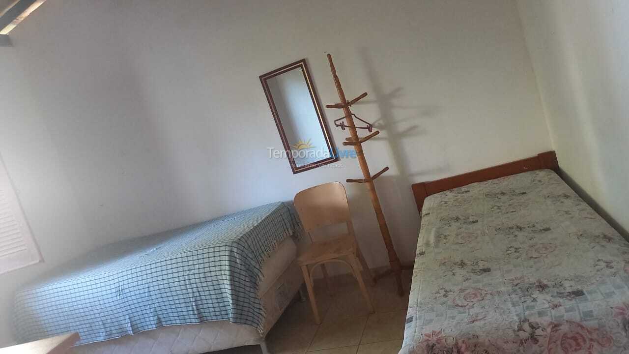 Casa para alquiler de vacaciones em Camaçari (Praia de Guarajuba)