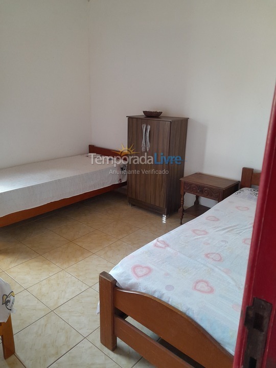 Casa para alquiler de vacaciones em Camaçari (Praia de Guarajuba)