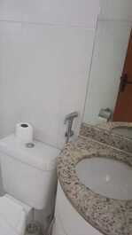 APARTMENT ON TAPERAPUÃ BEACH, NEAR AXÉ MOI, SAFETY, COMFORT, 6 PEOPLE