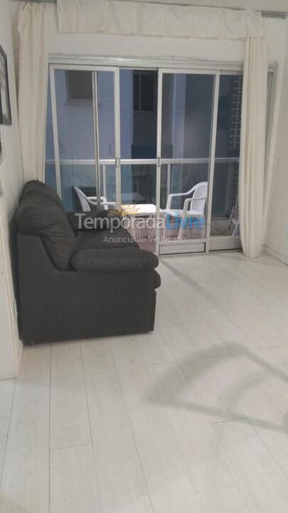Apartamento para aluguel de temporada em Balneário Camboriú (Praia Central)