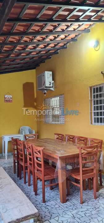 Casa para aluguel de temporada em Caraguatatuba (Pontal de Santa Marina)