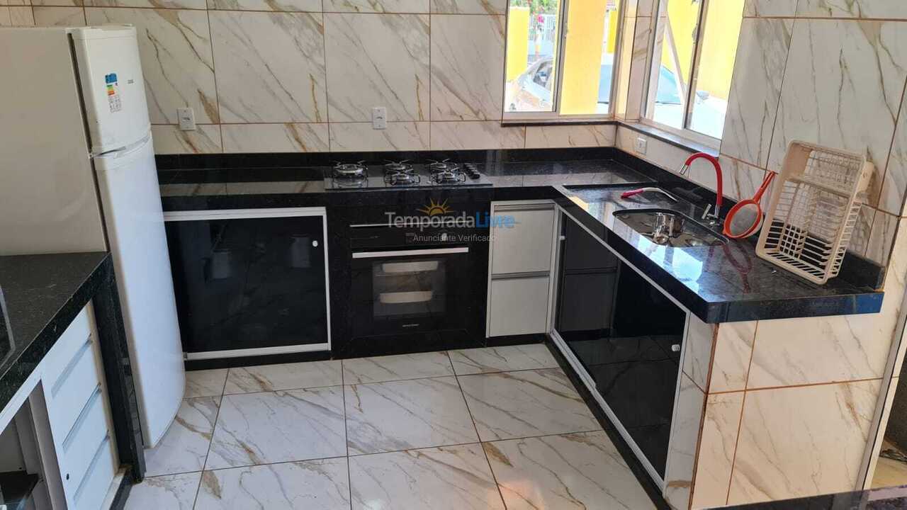 Casa para aluguel de temporada em Caraguatatuba (Pontal de Santa Marina)