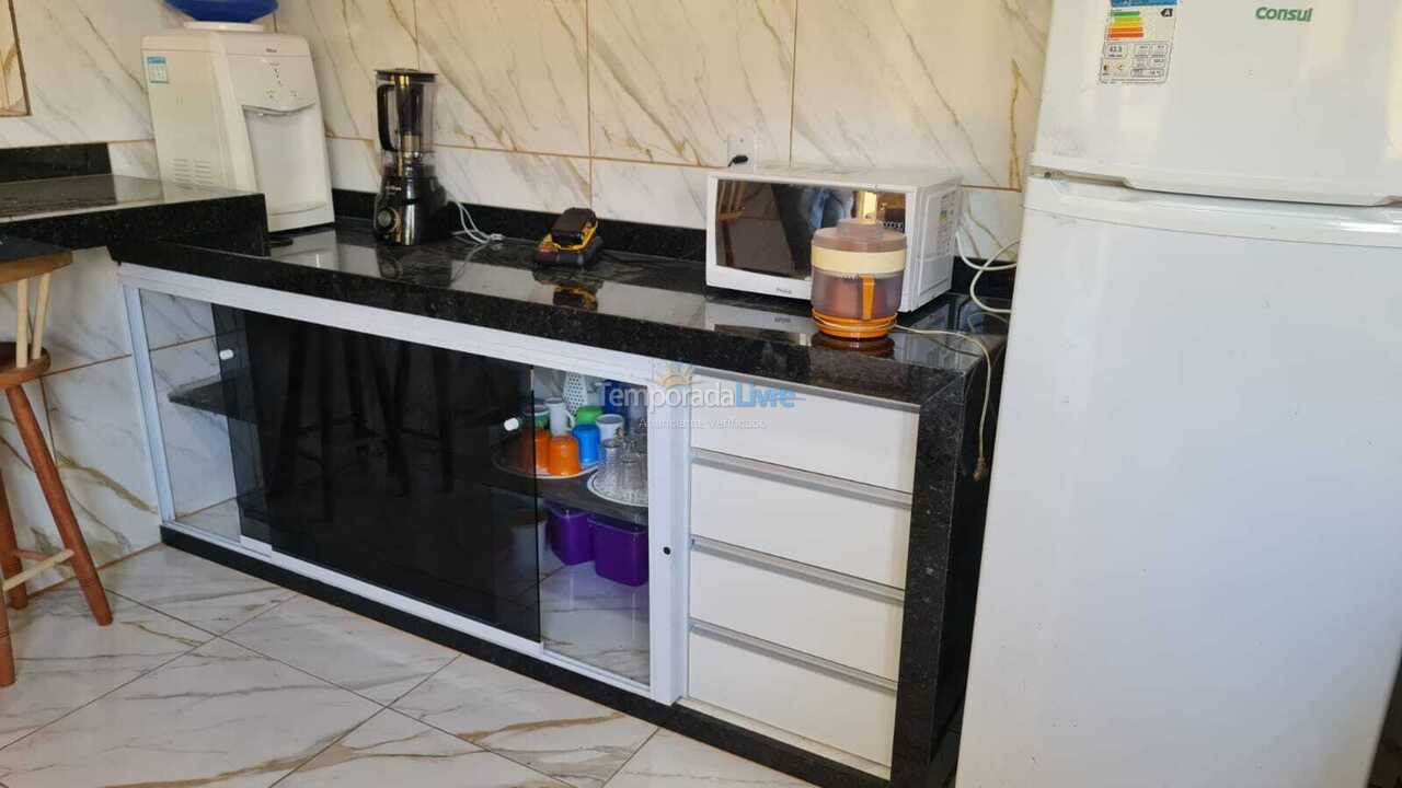 Casa para aluguel de temporada em Caraguatatuba (Pontal de Santa Marina)