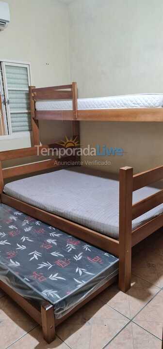 Casa para aluguel de temporada em Caraguatatuba (Pontal de Santa Marina)