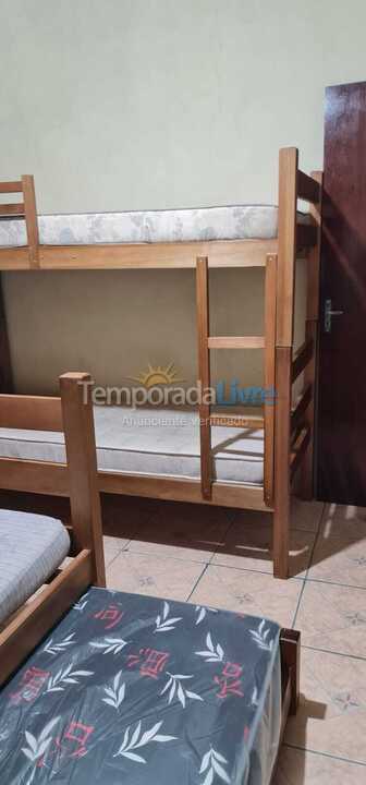 Casa para aluguel de temporada em Caraguatatuba (Pontal de Santa Marina)